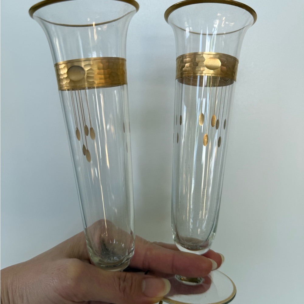 Pair Vintage Elegant Regency Glass Bud Vases w/ 24k Gold Accents